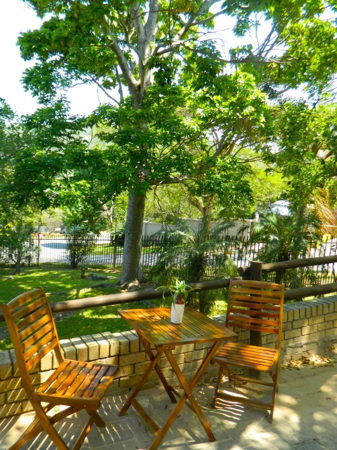 Aloe Cottage Mbombela ภายนอก รูปภาพ